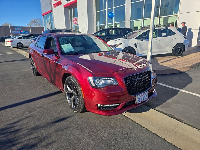 2022 Chrysler 300 Touring L